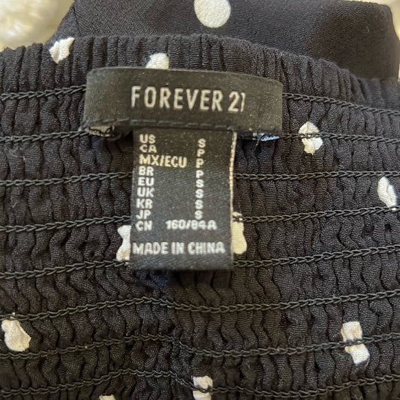 FOREVER 21 polka dot black dress size S - Picture 3 of 3